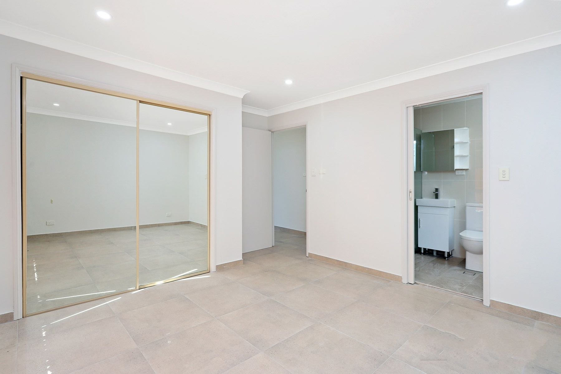 Real Estate For Lease 18 Mandarin Way Glenwood , NSW