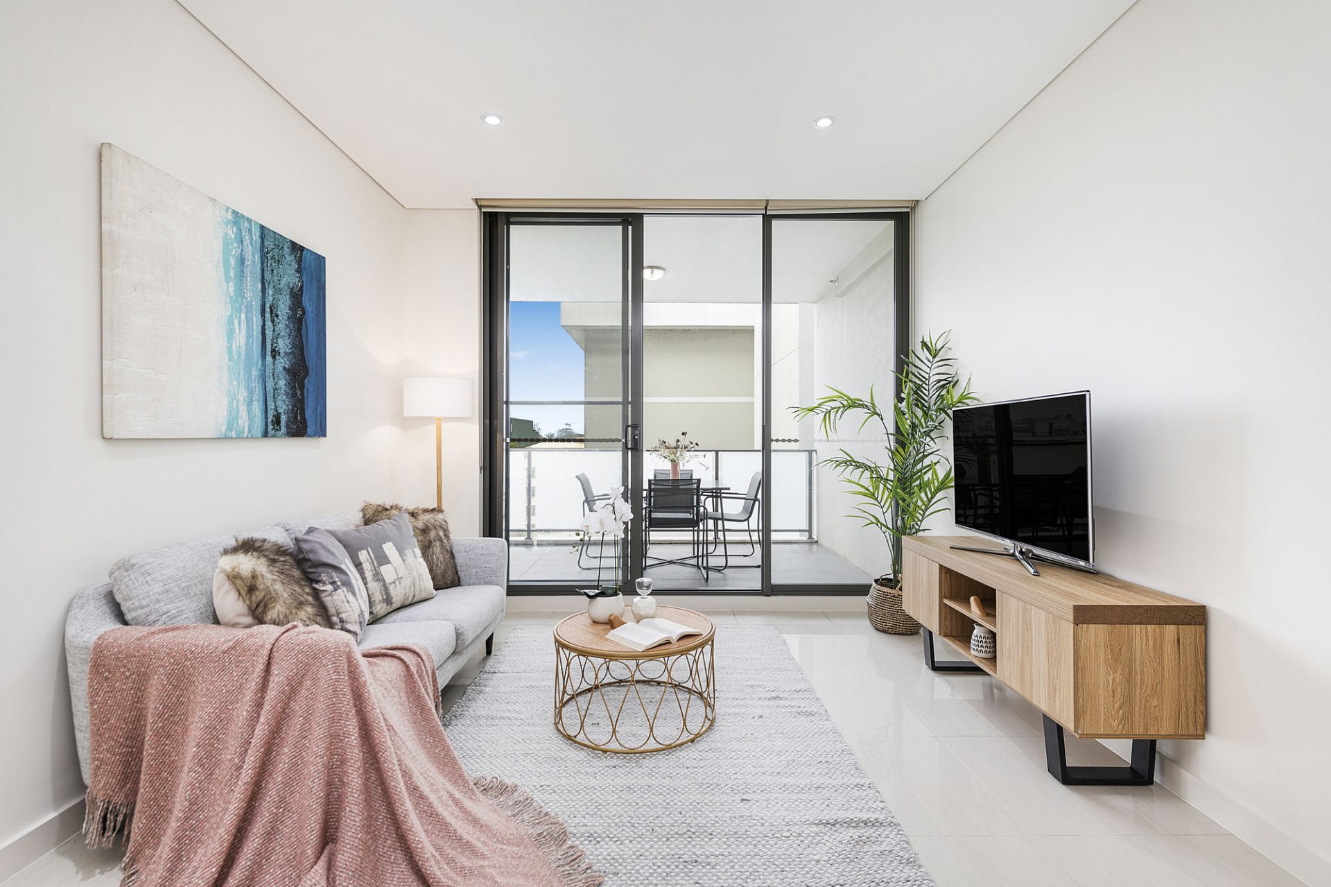 606/3 Nipper Street, Homebush, Homebush - Thumbnail 4