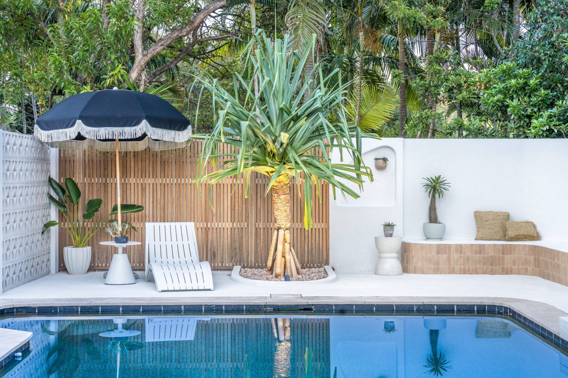 $ 1,847,000, Benowa - Thumbnail 3