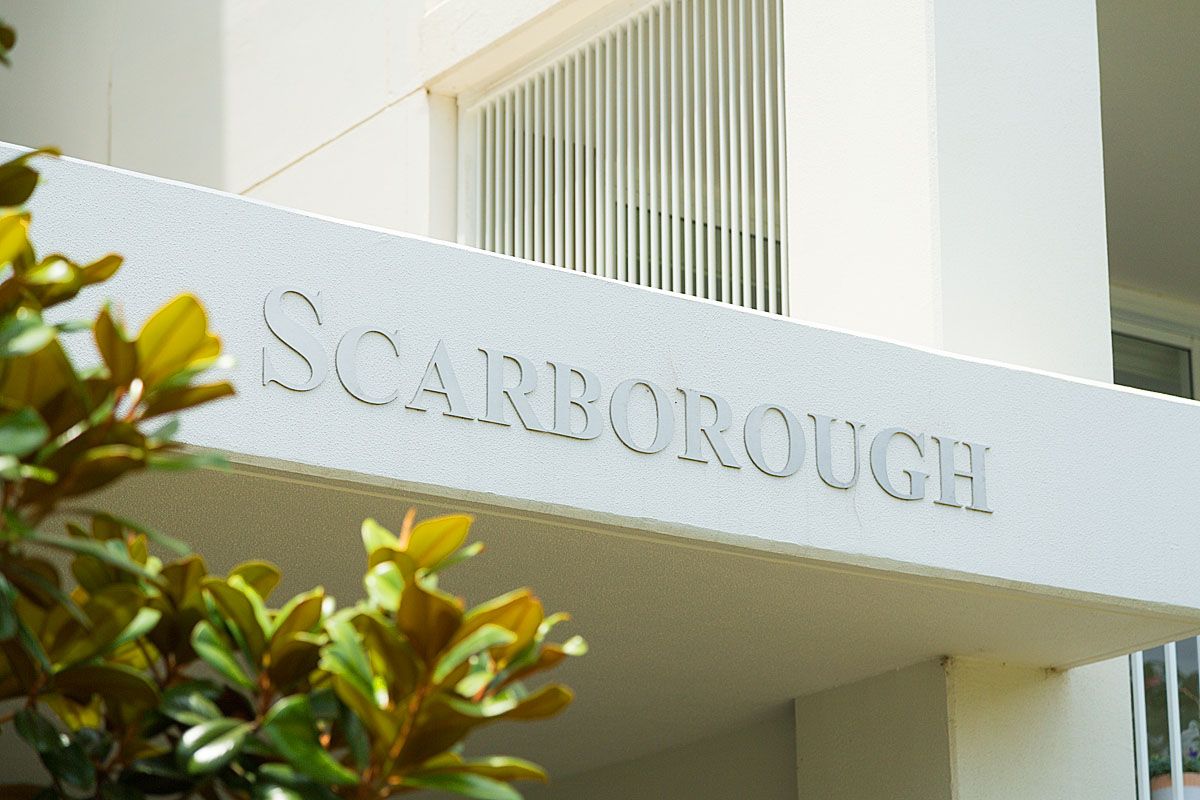 Modern Courtyard Residence for Easycare Living 1 bed + Study