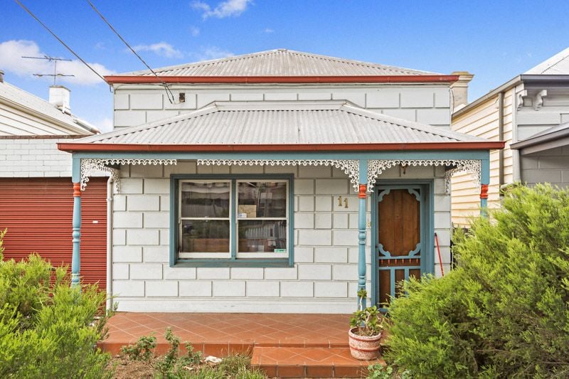 11 Roseberry Street, Ascot Vale - Thumbnail 2