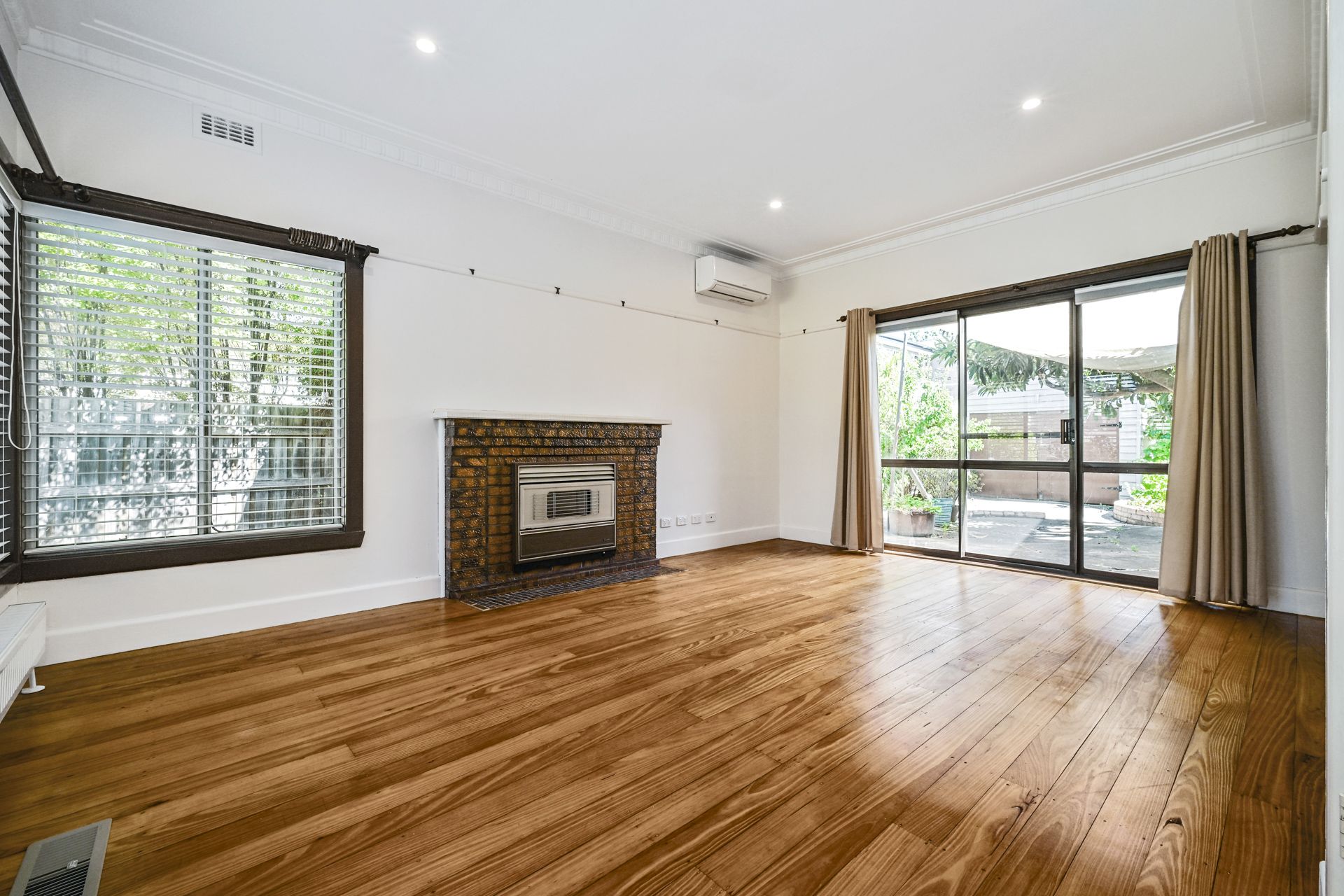 Renovated House with Big Backyard!