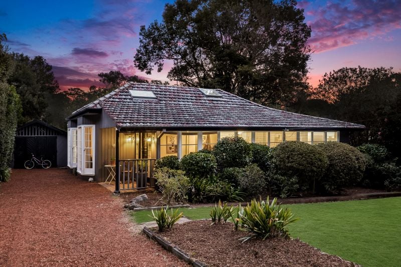 Real Estate For Sale 90 Yanko Road West Pymble , NSW