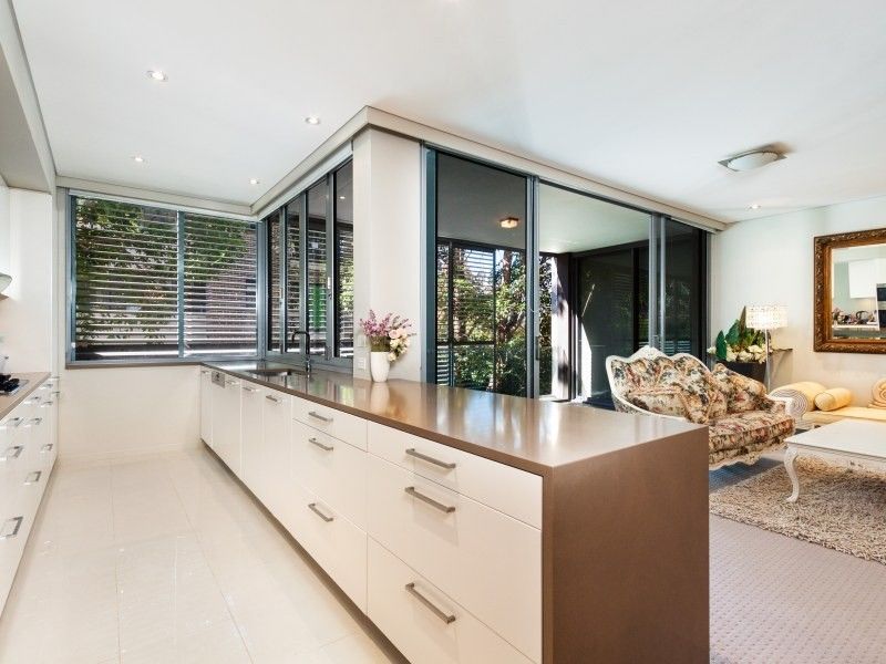 36/17 Powell Street, Killara