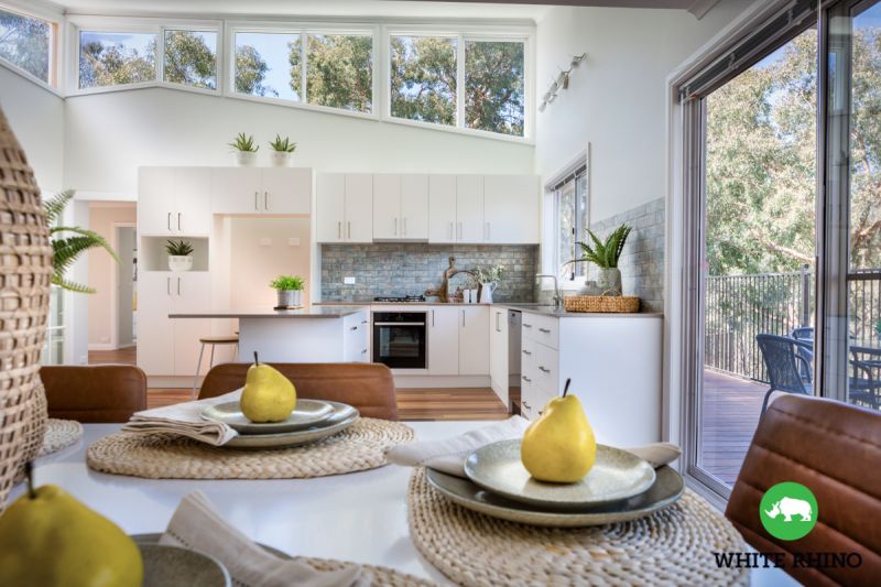 12 Granville Close Greenleigh, Queanbeyan White Rhino Property