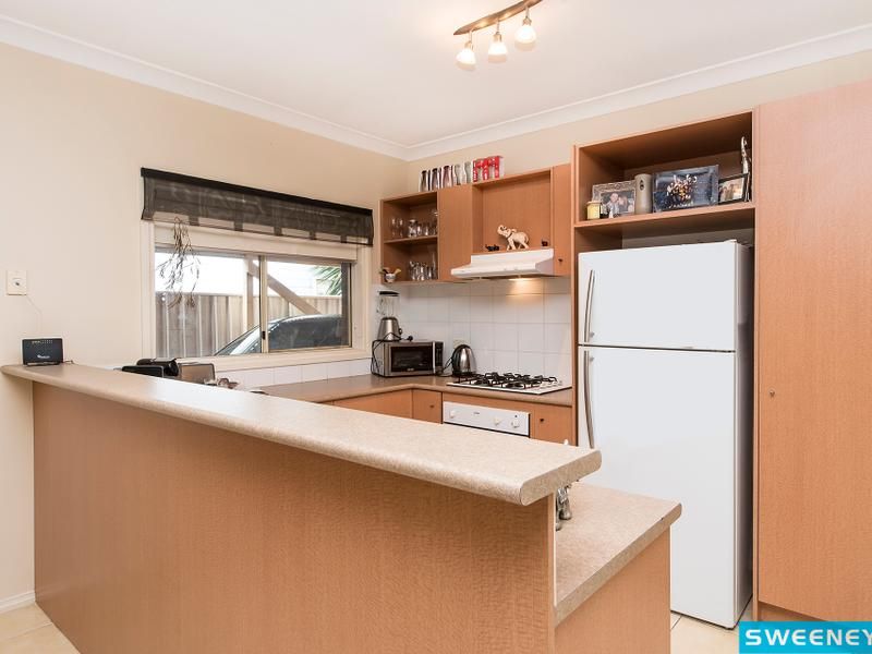 15 Salina Walk, Caroline Springs - Thumbnail 4