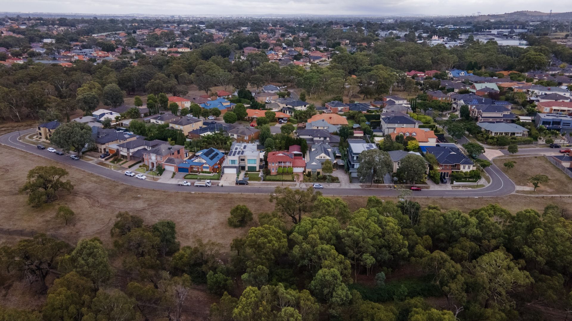 Perfect Family Living Across From Plenty River Gorge