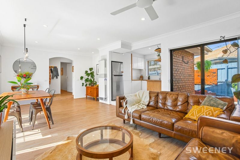 1/6 Green Court, Altona - Thumbnail 3