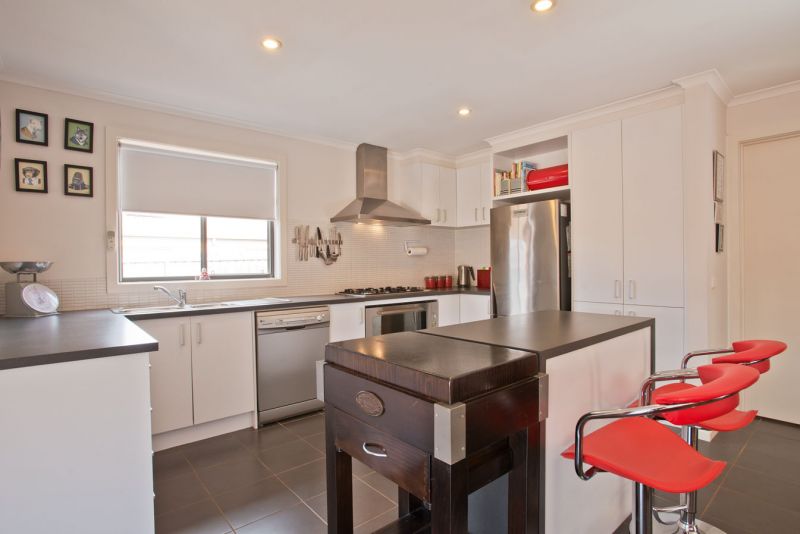 7 Richardson Court, Bacchus Marsh - Thumbnail 3