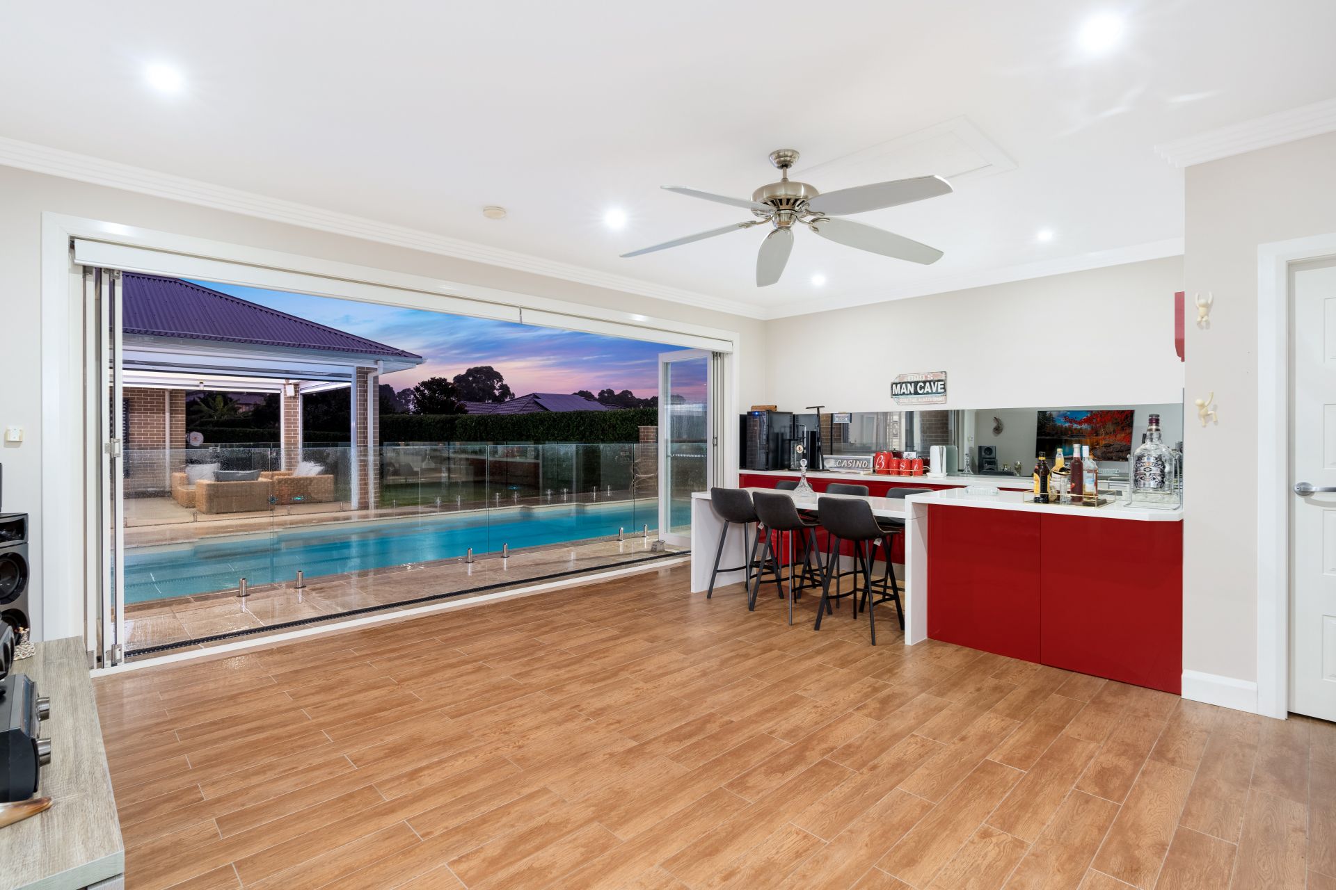 3 Pine Valley Crescent, Luddenham Morton