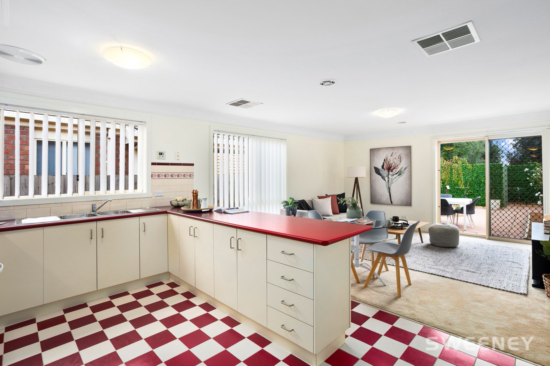 67 Henry Drive, ALTONA MEADOWS Sweeney Estate Agents