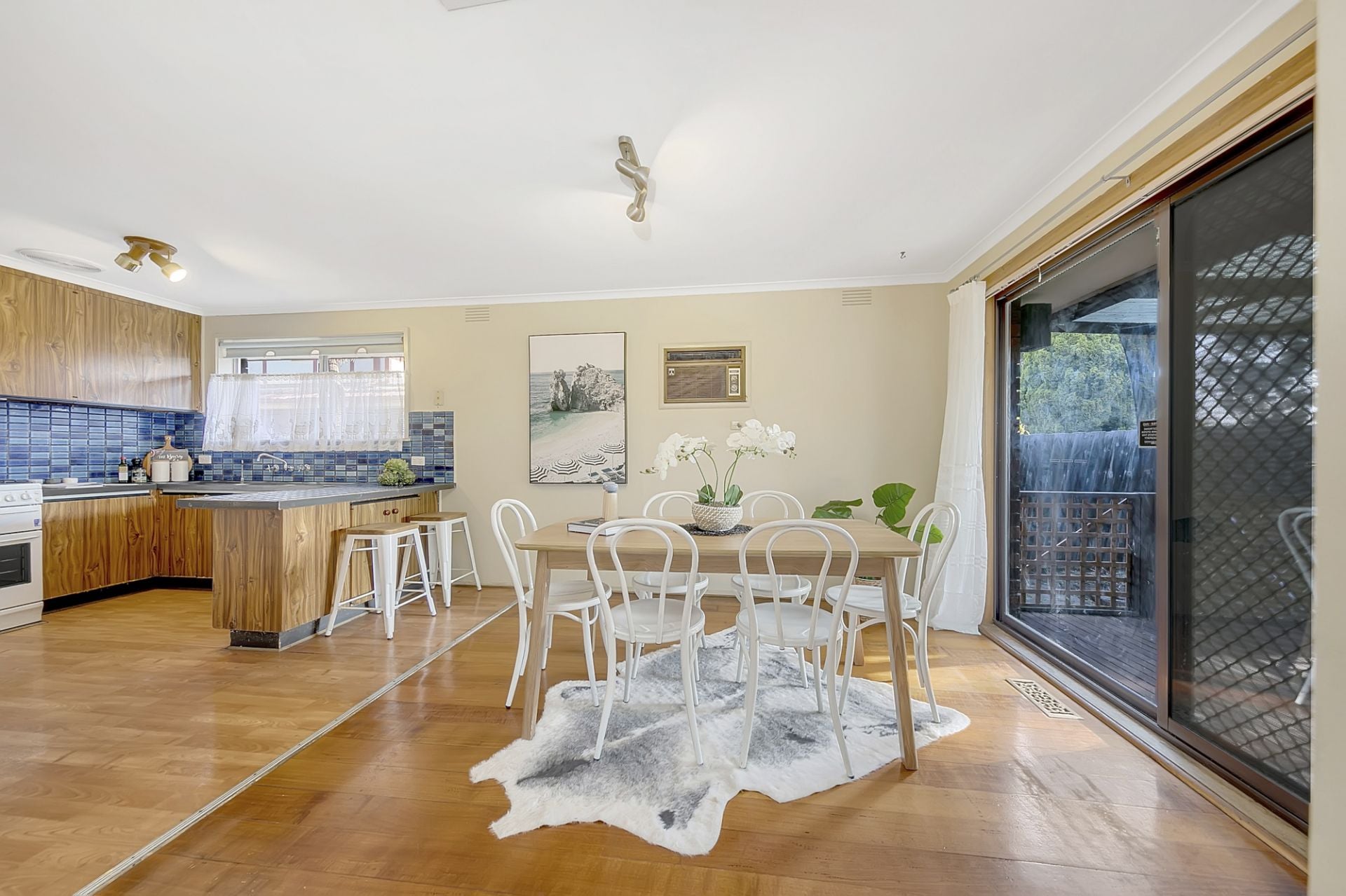 Exciting Potential in a brilliant location ......  UNDER CONTRACT
