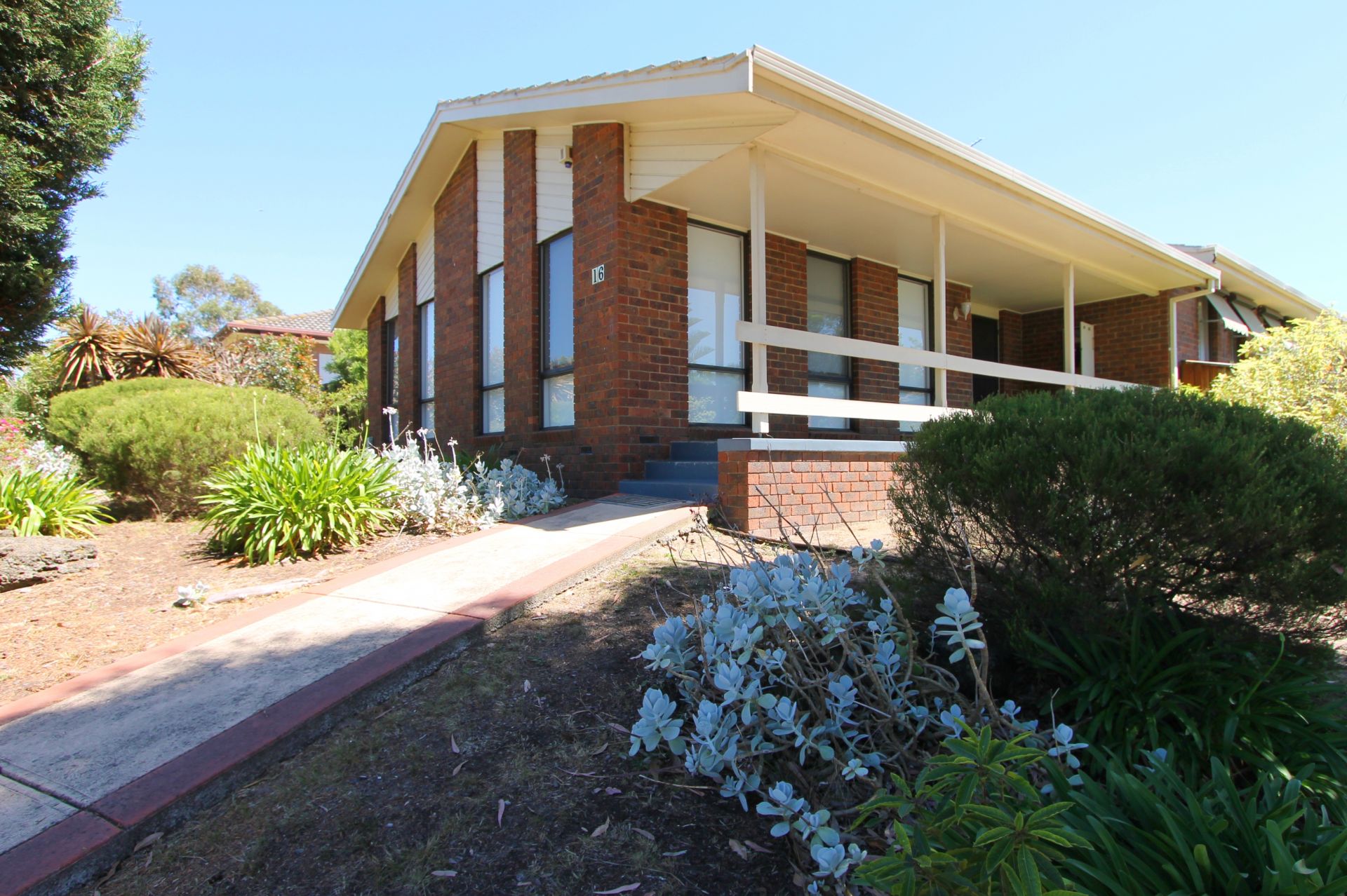 Real Estate For Lease 16 Flemington Drive Mill Park , VIC