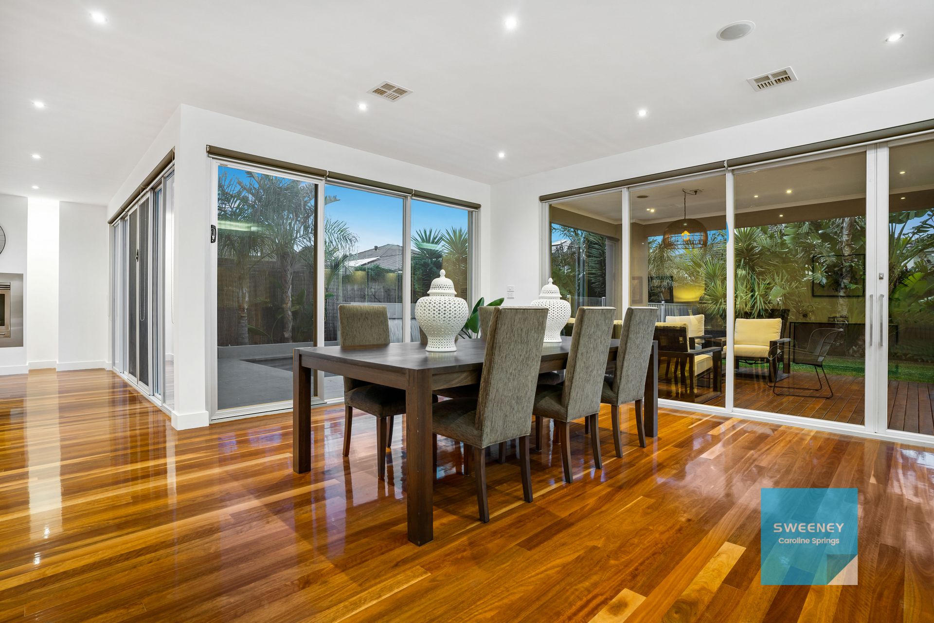16 Darlinghurst Place, Taylors Hill - Thumbnail 7