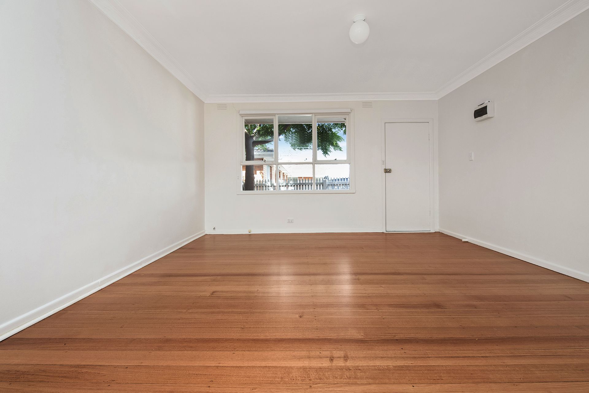 6/10 Peel Street Newport VIC, Newport - Thumbnail 3