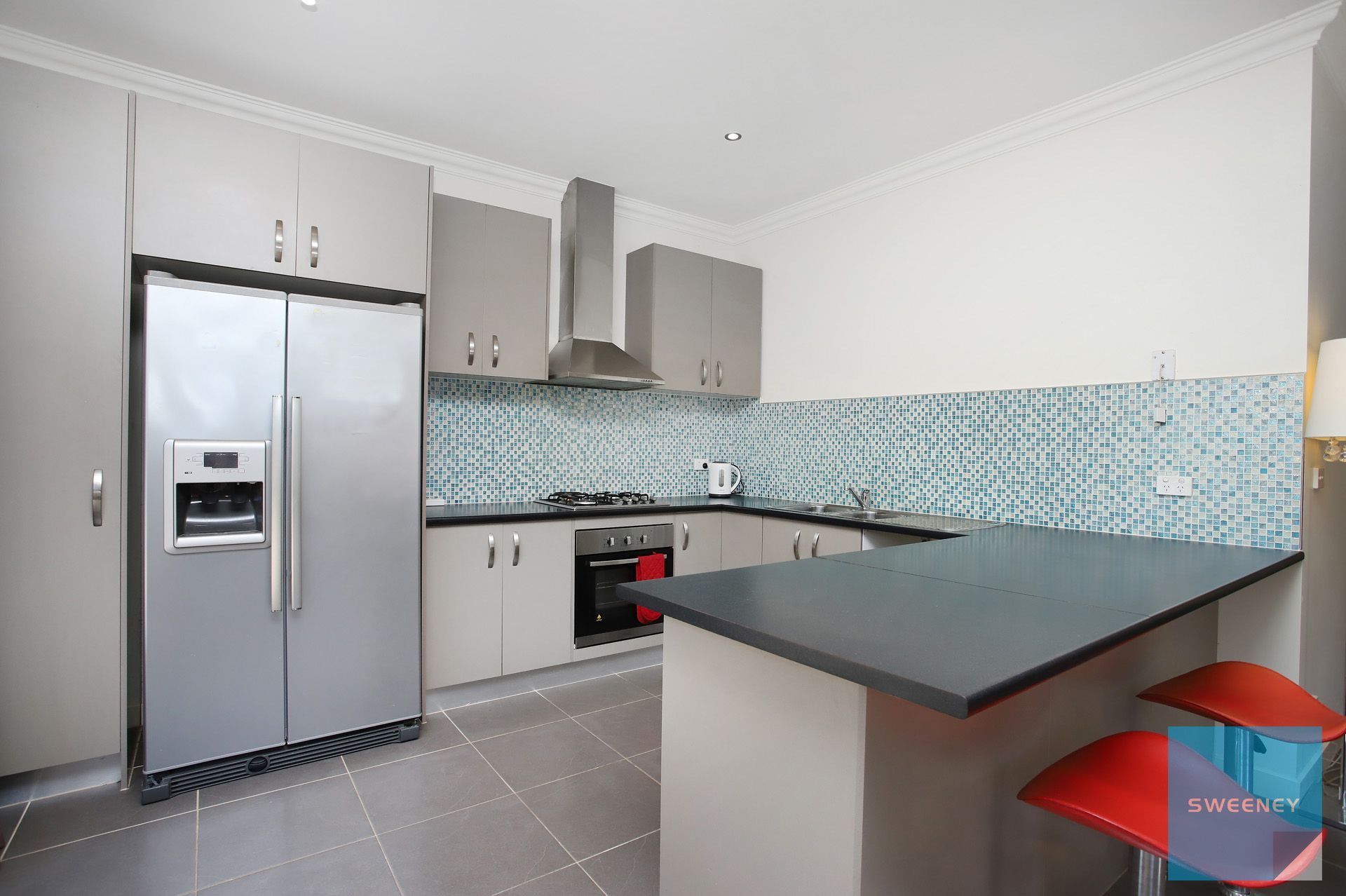38 Daly Circuit, Caroline Springs - Thumbnail 4