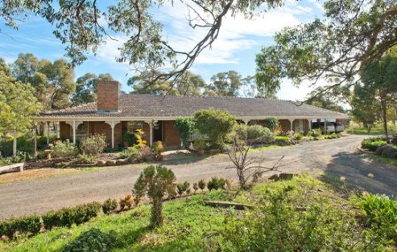 144 South Maddingley Road, Bacchus Marsh - Thumbnail 2
