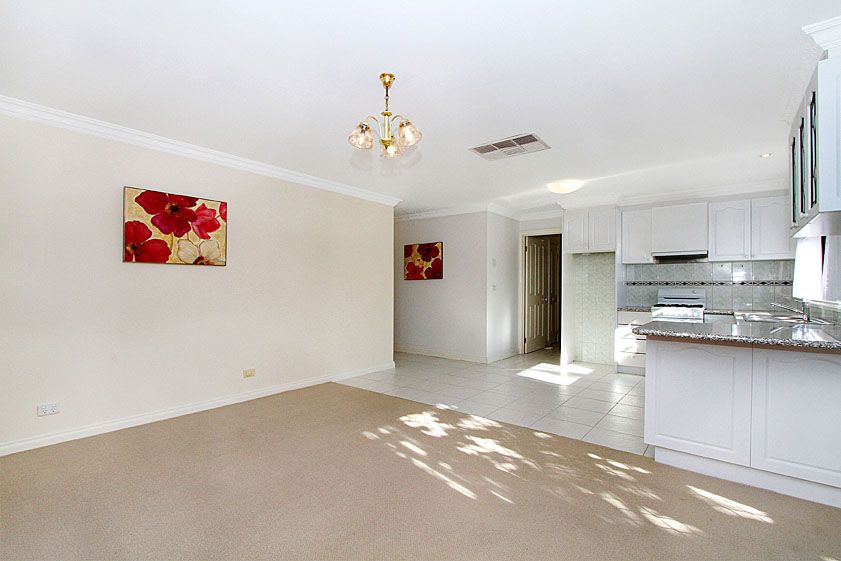 TWO BEDROOM, INDEPENDENT, AND IN GREAT LOCATION