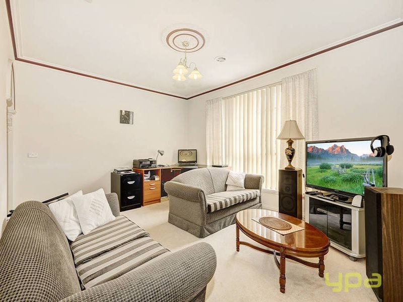 2/18 Rose Street, Altona - Thumbnail 3