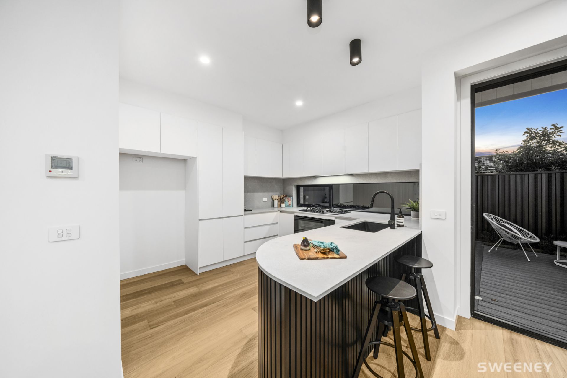 27 Maxwell Avenue, Altona North - Thumbnail 2