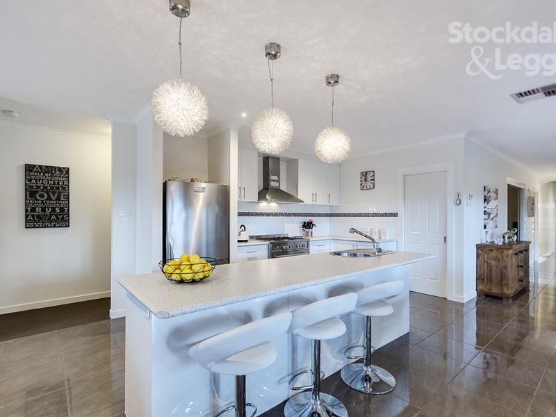 62 Brinkhill Drive MERNDA, Mernda - Thumbnail 8