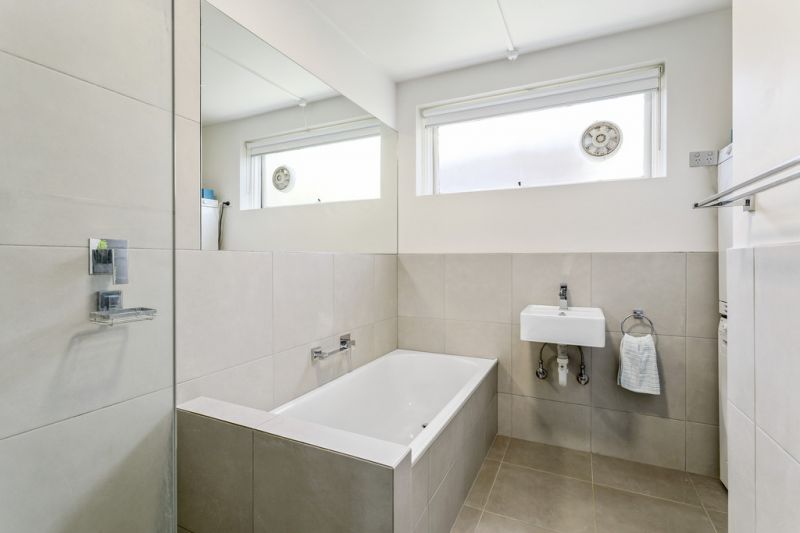 10/90 Liddiard Street, Hawthorn - Thumbnail 8
