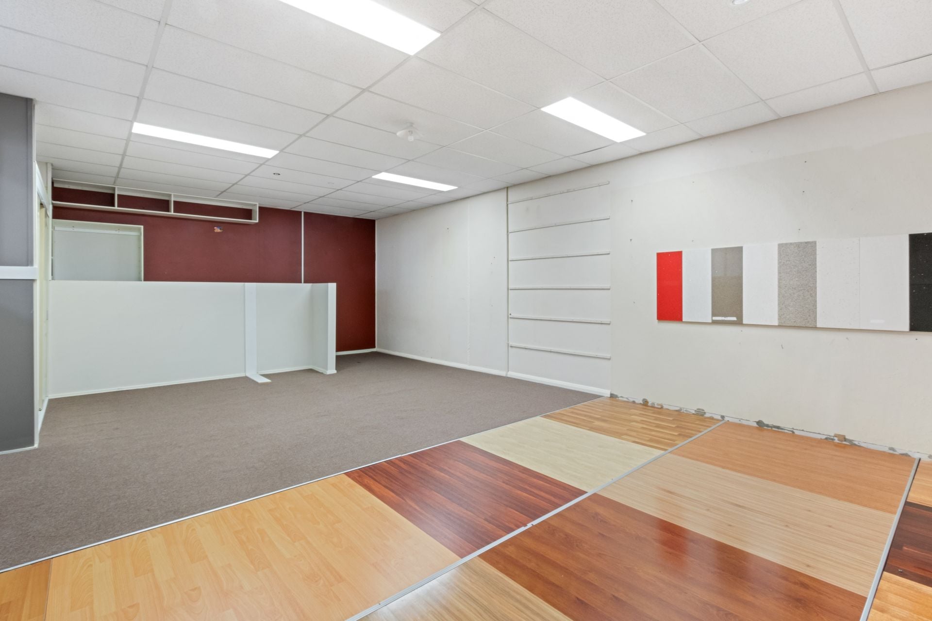 MODERN WAREHOUSE/OFFICE WITH EVERYTHING!!