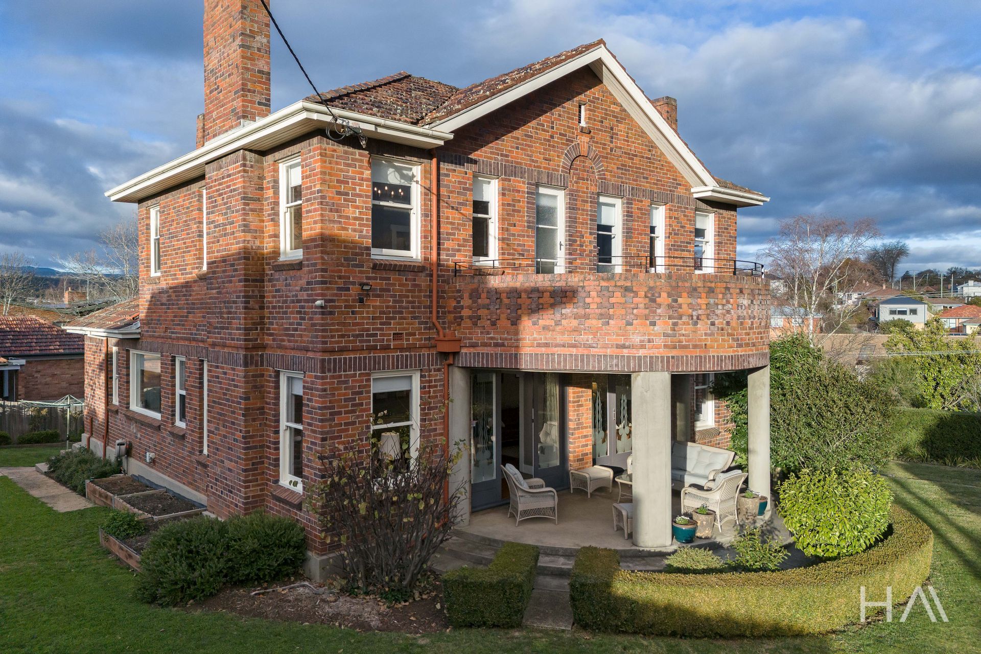 31 Penquite Road Newstead, Newstead - Thumbnail 3