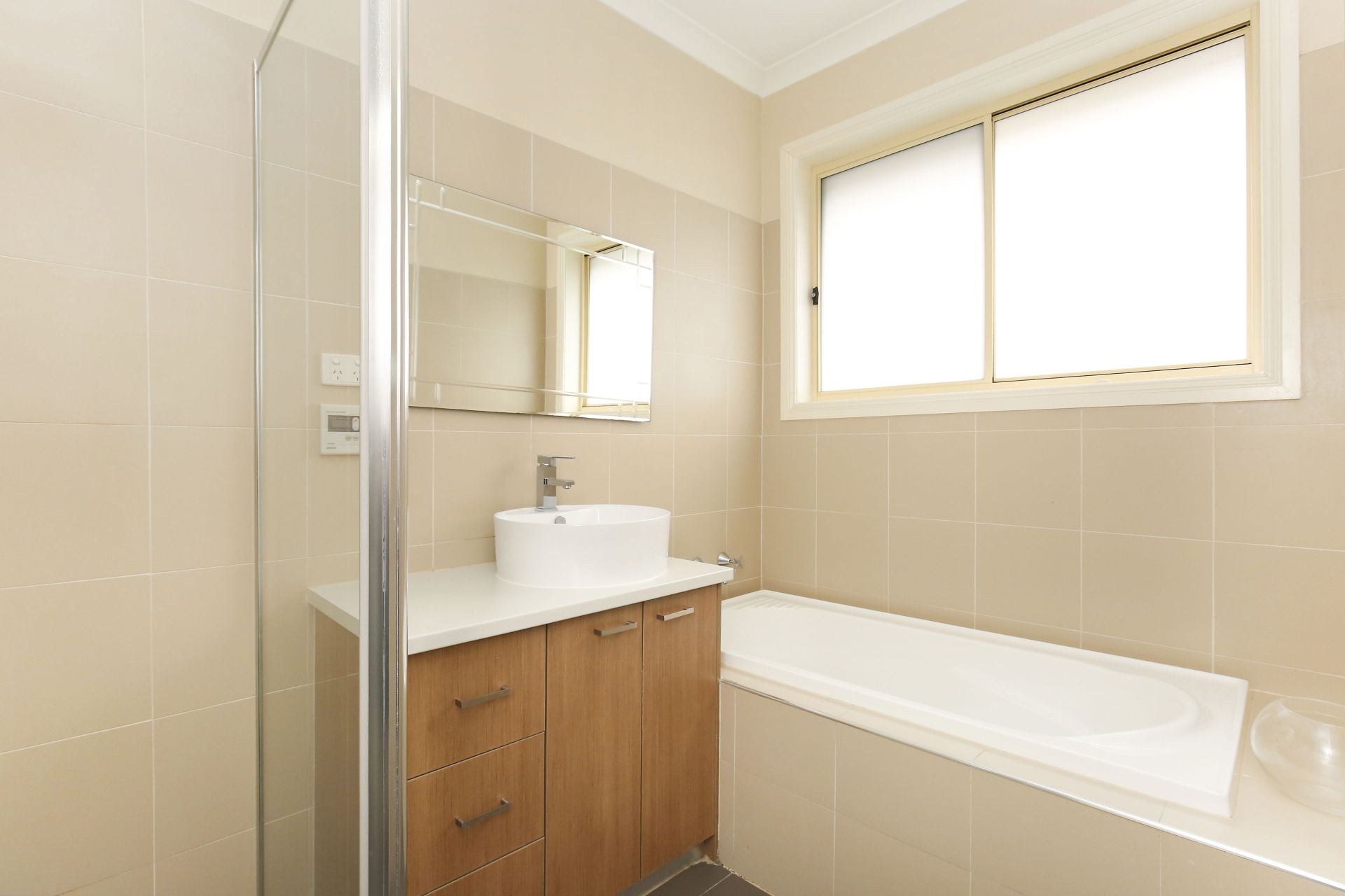 SPACE & COMFORT   *Insp Thu 28th Feb @ 4:35pm*