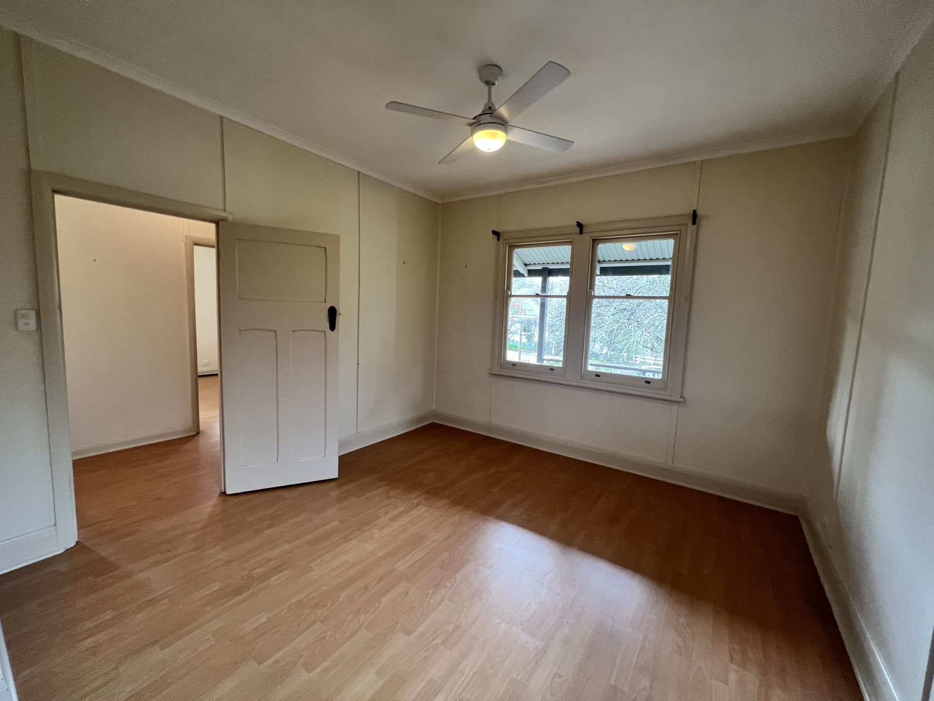 262 Strathalbyn Road, Mylor Adcock Real Estate