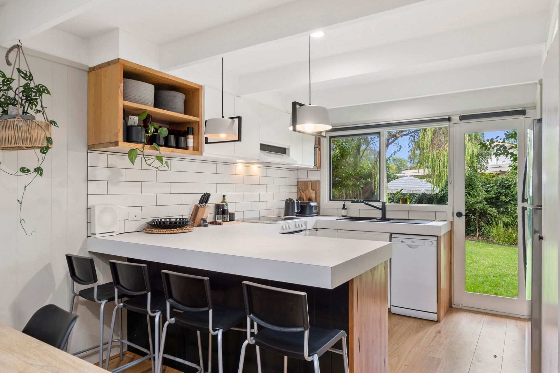 2/15 Watkin Street Ocean Grove Vic, Ocean Grove - Thumbnail 3