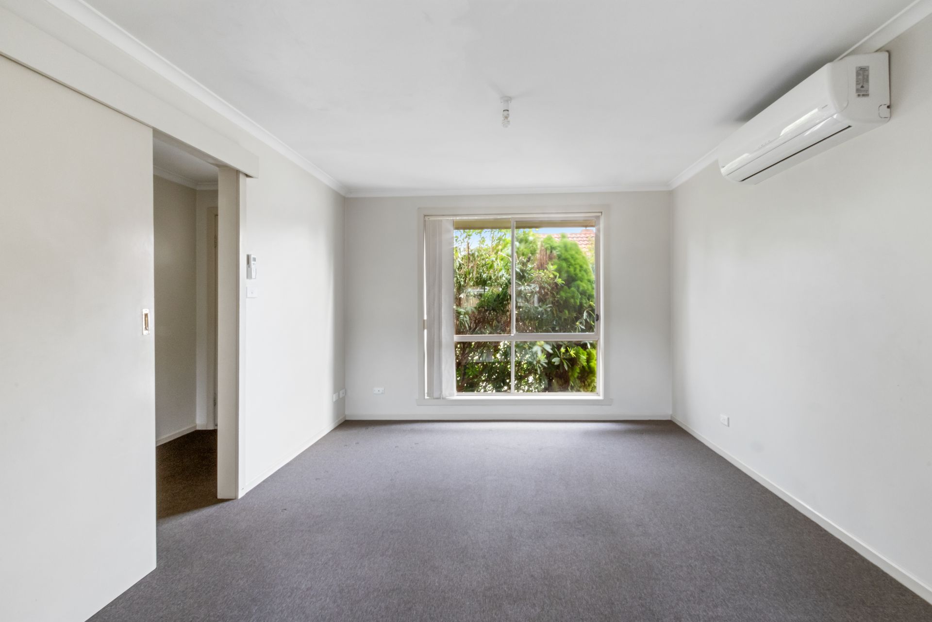 SPACIOUS UNIT