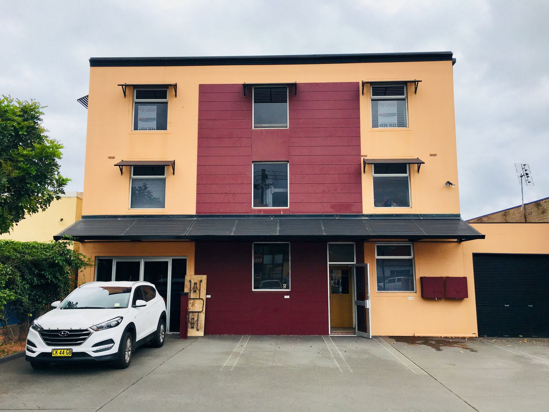 Real Estate For Commercial Lease 3/99 Kenny Street Wollongong , NSW