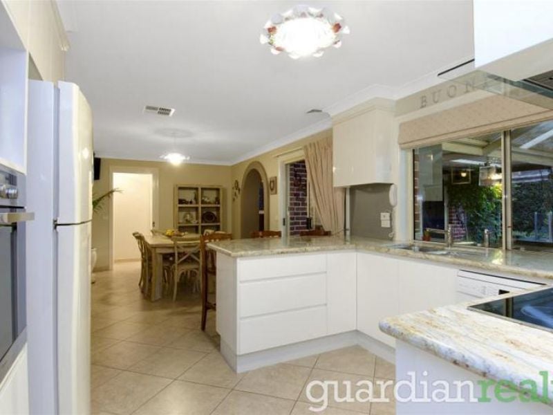 31 Bellenden Place, Dural - Thumbnail 3