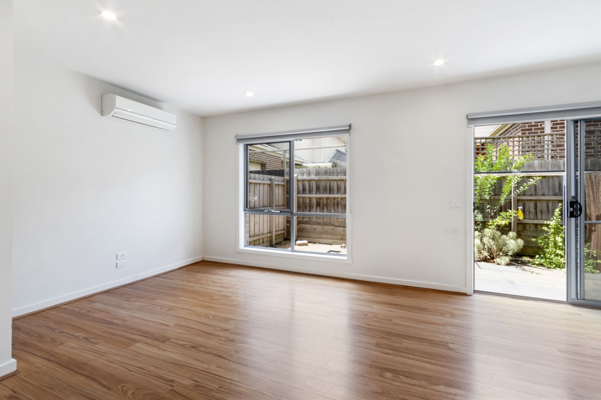 Charming 1-Bedroom Townhouse for Rent in Reservoir!
