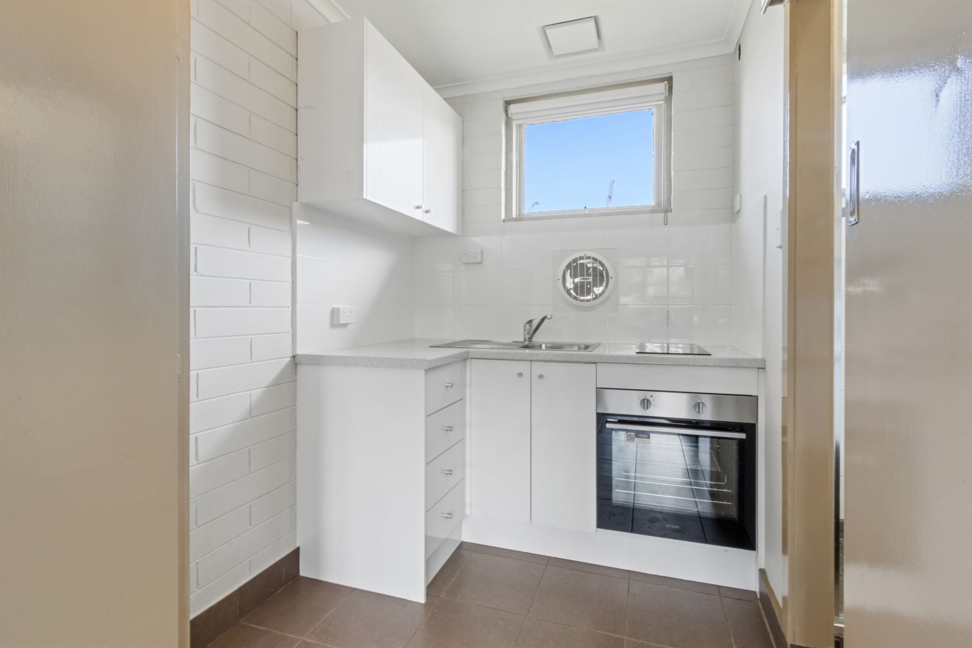 Studio Apartment in an Unbeatable Location!