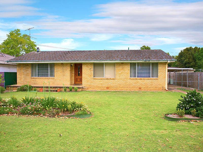 RICHMOND, NSW, Richmond - Thumbnail 2