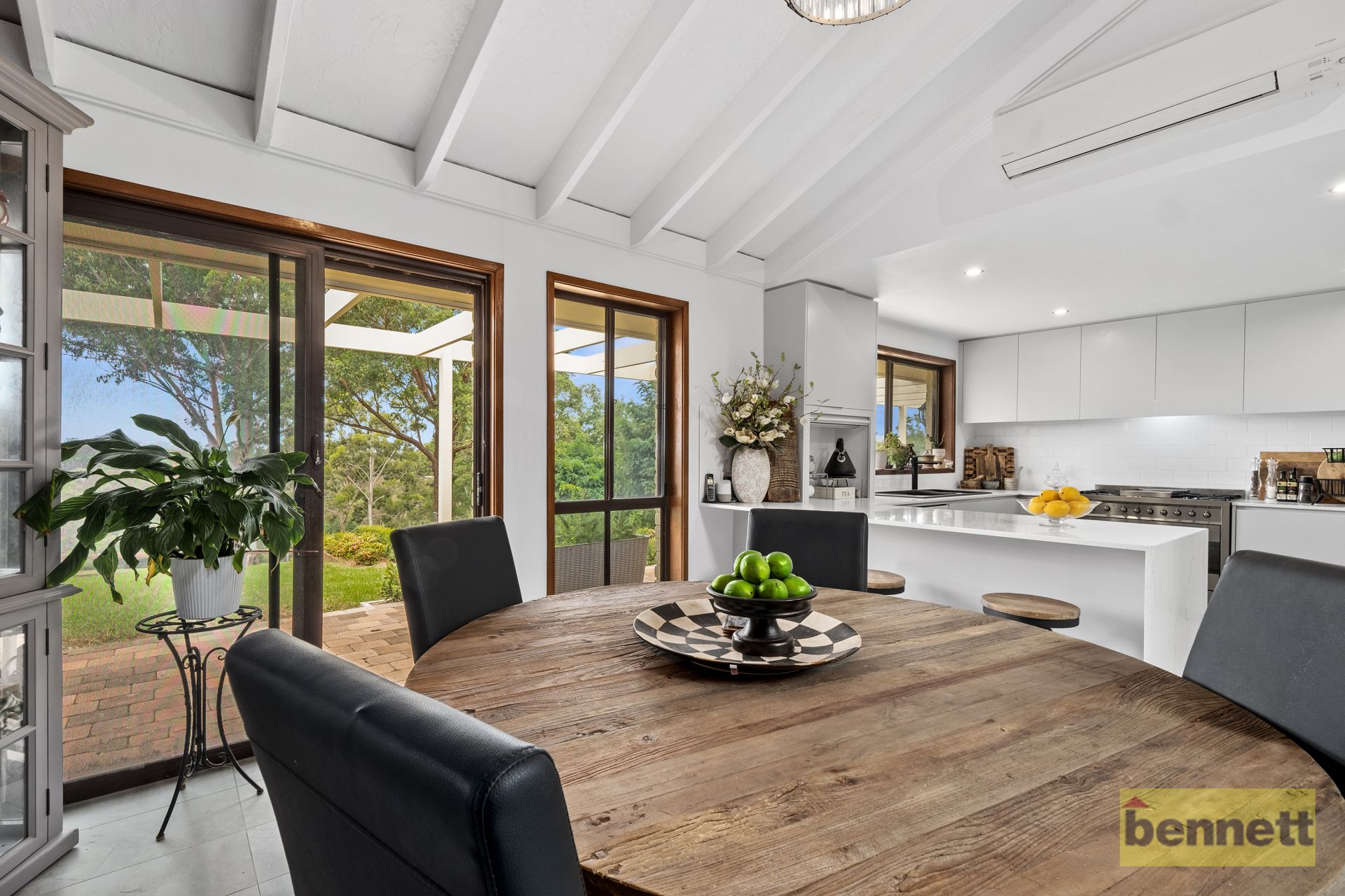 657 Slopes Road, The Slopes - Thumbnail 8