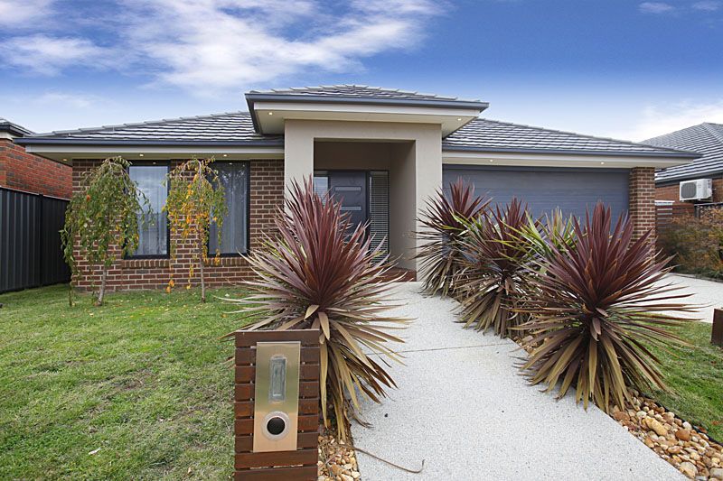 16 Whitlam Green, Point Cook - Thumbnail 2