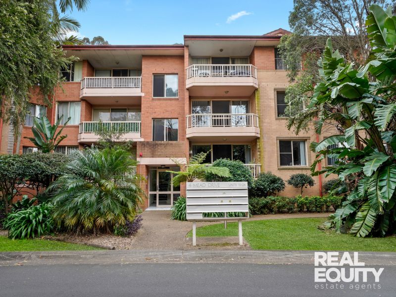 Real Estate For Lease 17/4 Mead Drive Chipping Norton , NSW