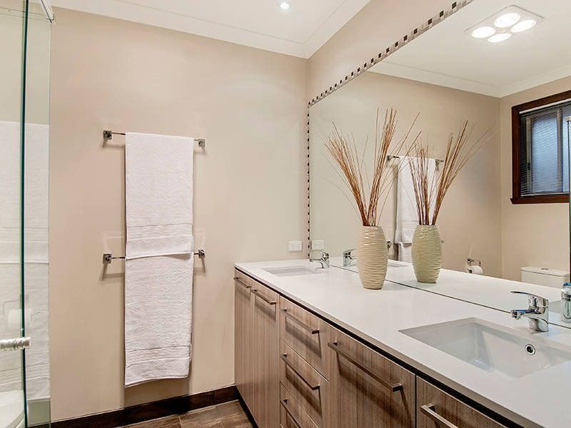 25 Knightsbridge Avenue, Altona Meadows - Thumbnail 4