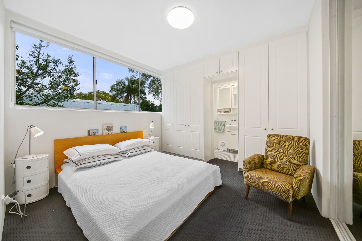 Chic Inner-City Apartment