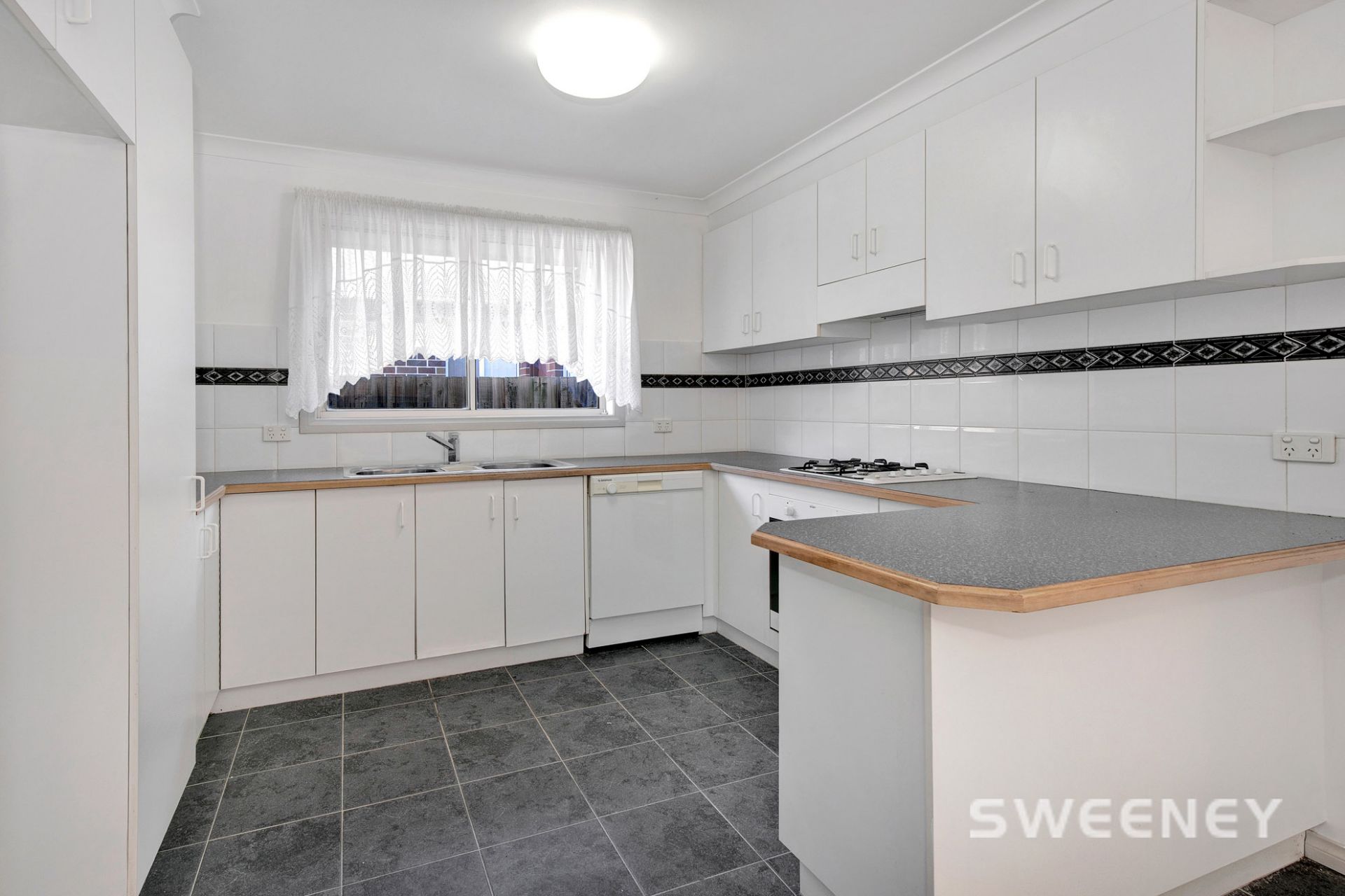 82 Nelson Avenue, Altona Meadows - Thumbnail 5