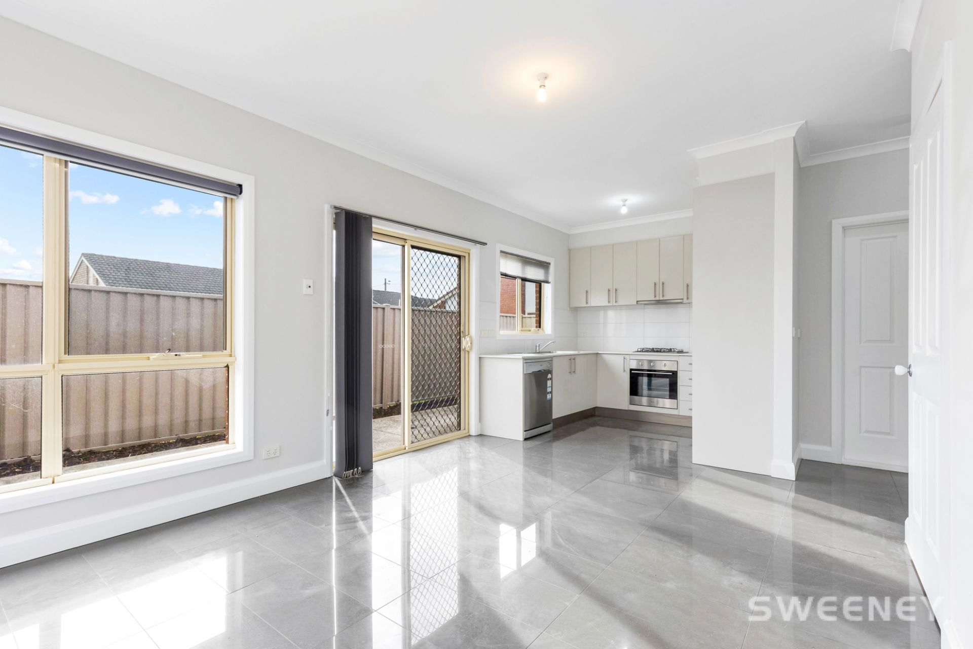2/65 Trafalgar Avenue, Altona Meadows - Thumbnail 3
