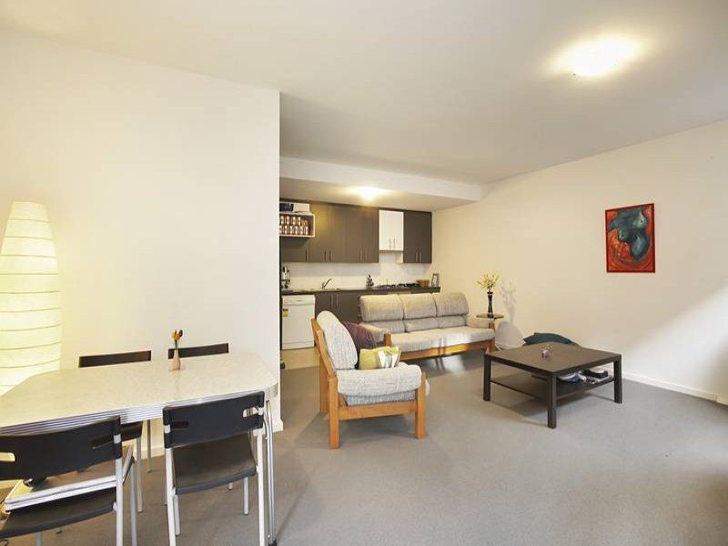 Your Own Private Oasis In The CBD!