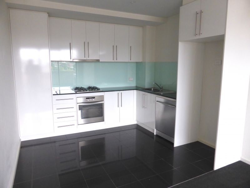 3.12/2A Montrose Place, Hawthorn East