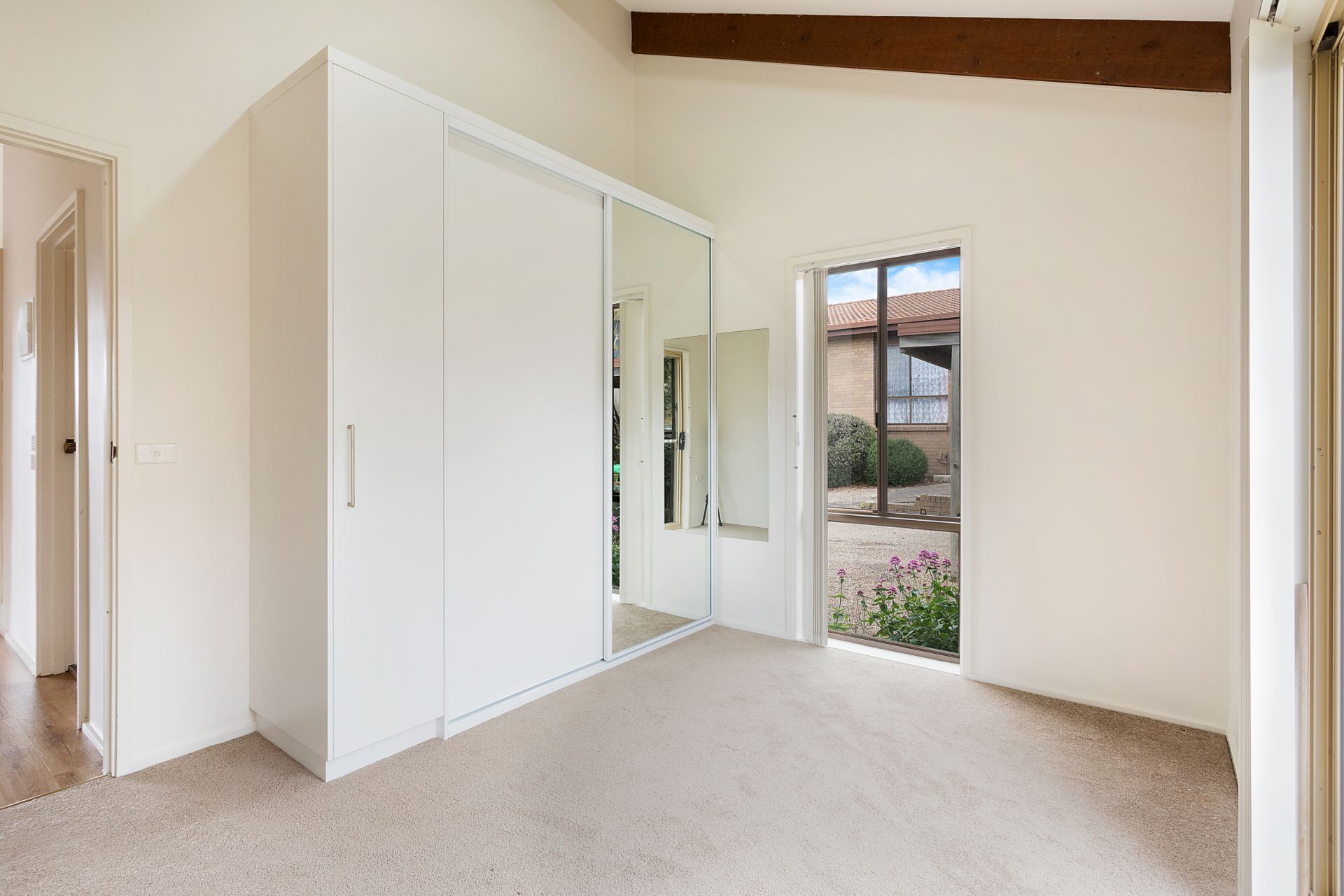 2/16 Merimbola Street, Pambula