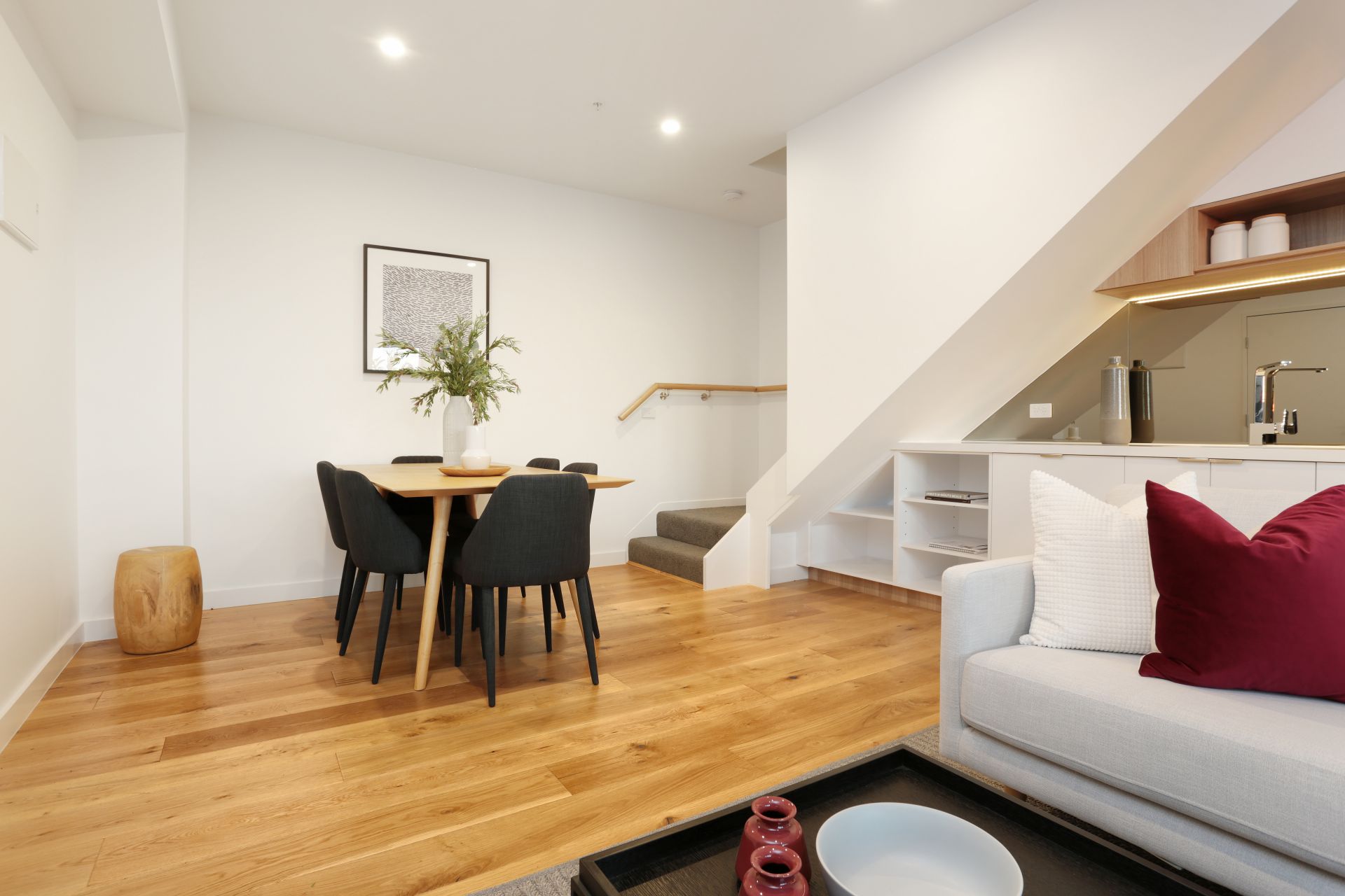 21/18 Whitehall Street, Footscray - Thumbnail 2