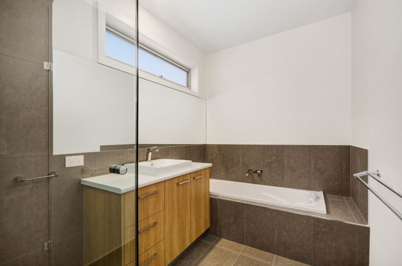 2/103 Madeley Street Ocean Grove VIC, Ocean Grove - Thumbnail 5