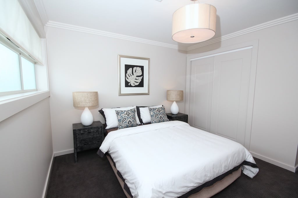 18 The Strand Lightsview 5085